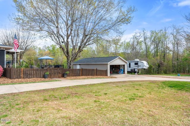 6288 Nc Highway 87 N, Gibsonville, NC 27249