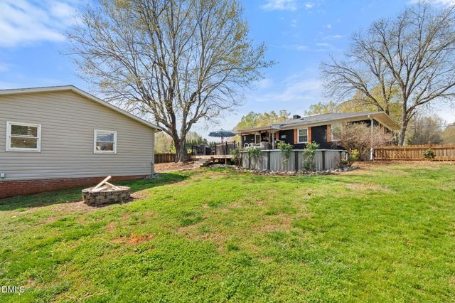 6288 Nc Highway 87 N, Gibsonville, NC 27249