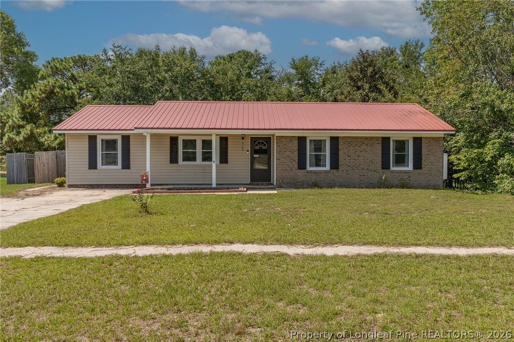 6106 Lexington Drive, Hope Mills, NC 28348 — photo 2