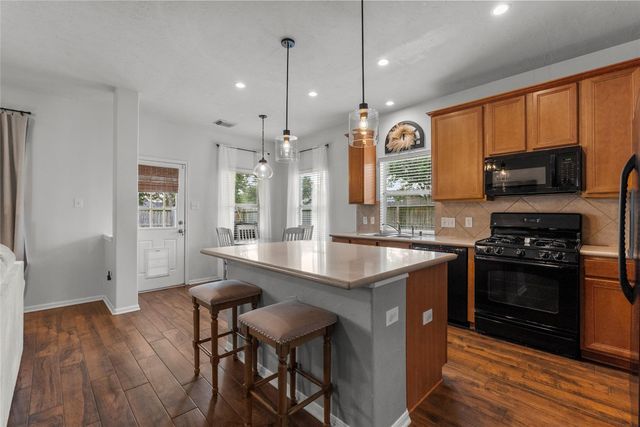3277 Park Falls Court, League City, TX 77573