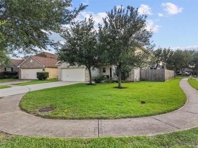 3277 Park Falls Court, League City, TX 77573