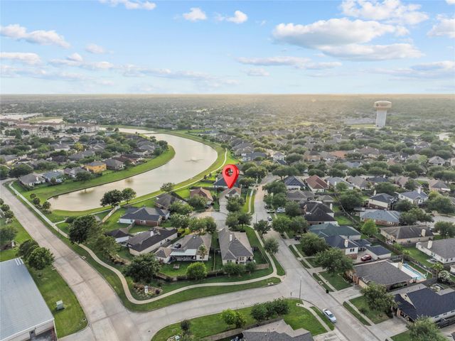 3277 Park Falls Court, League City, TX 77573