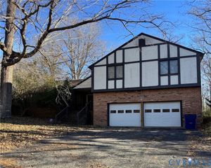 14813 Amy Ct, South Chesterfield, VA 23834