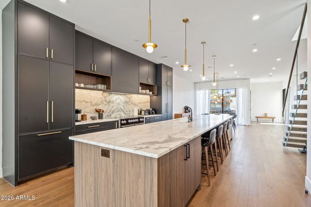 6916 E 2ND Street, Scottsdale, AZ 85251