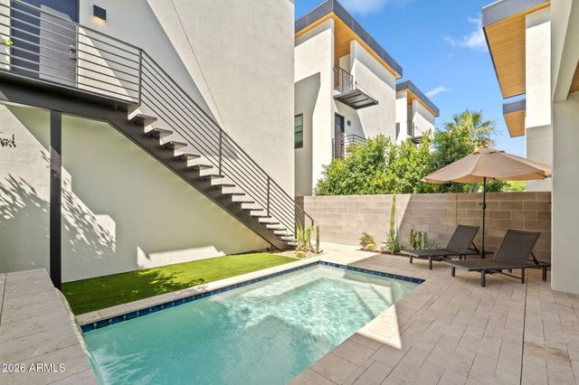 6916 E 2ND Street, Scottsdale, AZ 85251