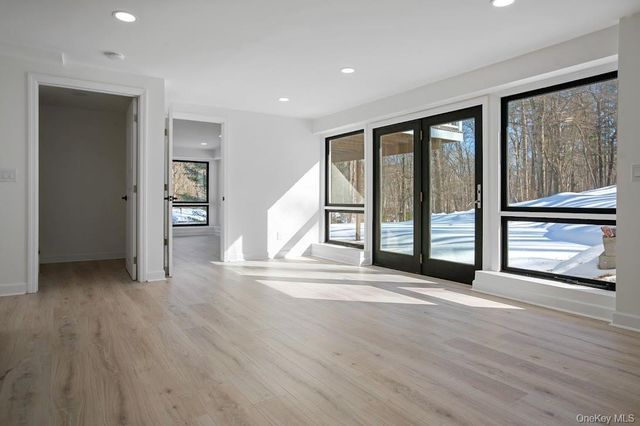 11 Hopp Ground Lane, Bedford, NY 10506