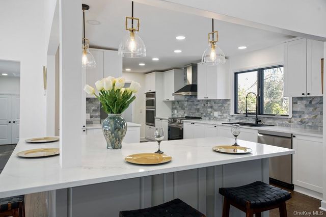 11 Hopp Ground Lane, Bedford, NY 10506