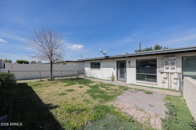 1229 W SOUTHERN Avenue B, Tempe, AZ 85282