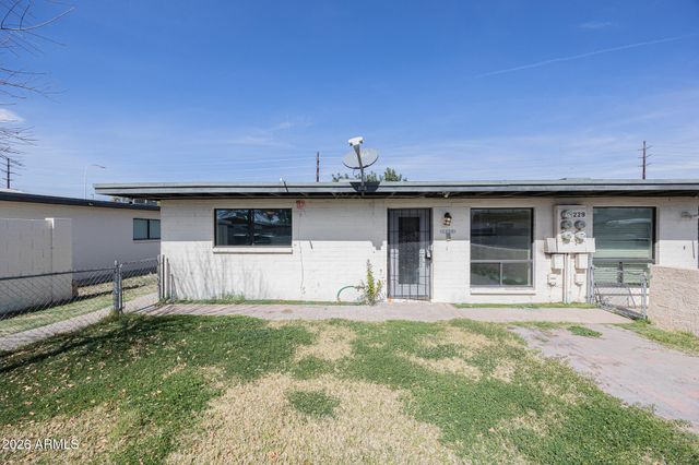 1229 W SOUTHERN Avenue B, Tempe, AZ 85282