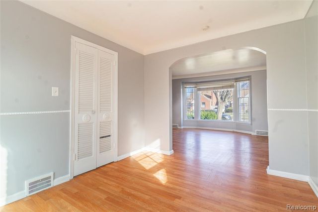 13878 Eastburn Street, Detroit, MI 48205