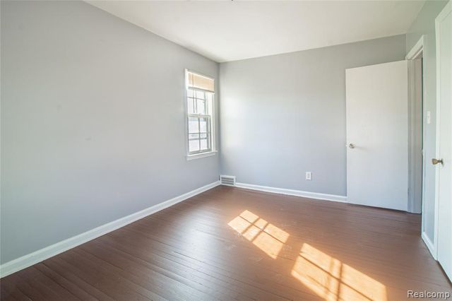 13878 Eastburn Street, Detroit, MI 48205