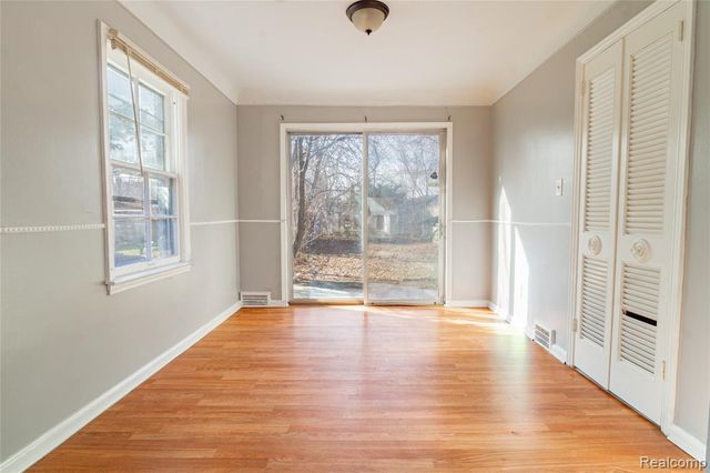 13878 Eastburn Street, Detroit, MI 48205