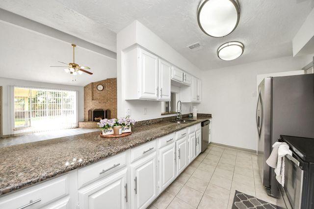 11523 Plumbrook Drive, Houston, TX 77099