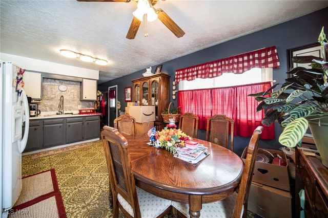 88 Leslie Street, Geneva, OH 44041