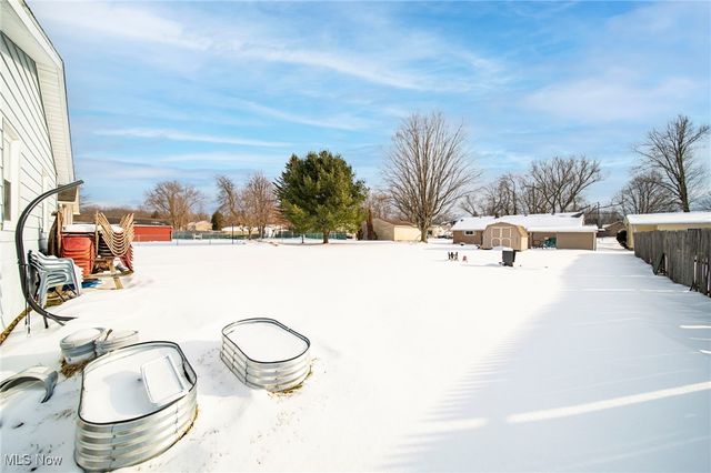 88 Leslie Street, Geneva, OH 44041