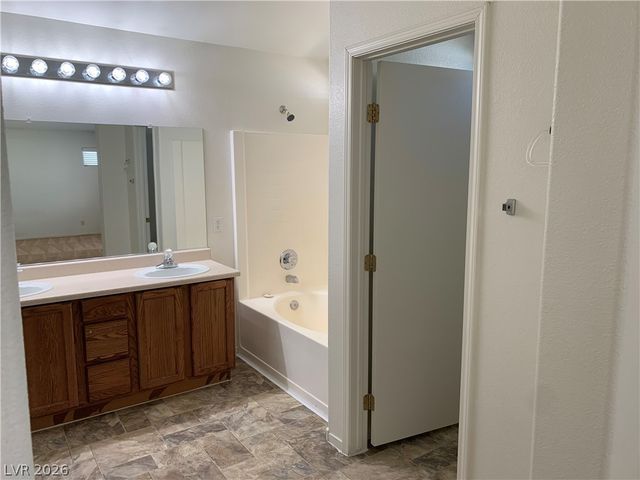 4423 Peaceful Harbor Street, Las Vegas, NV 89129