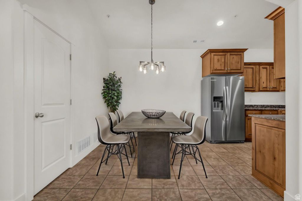 Image 5 of property listing at 1045 S 1700 W #232, Payson, UT 84651