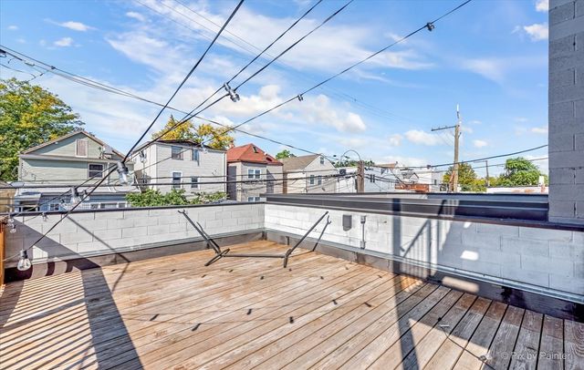 1732 N California Avenue 1, Chicago, IL 60647