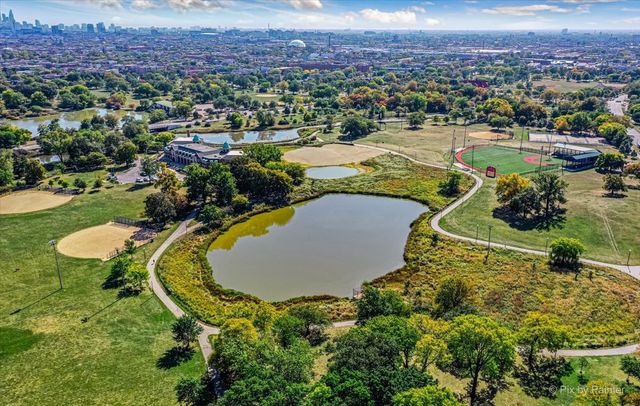 1732 N California Avenue 1, Chicago, IL 60647