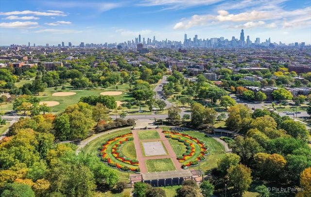 1732 N California Avenue 1, Chicago, IL 60647