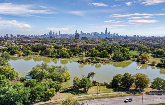 1732 N California Avenue 1, Chicago, IL 60647