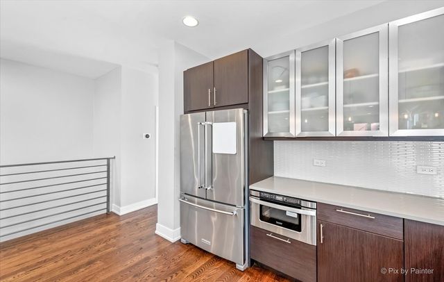 1732 N California Avenue 1, Chicago, IL 60647