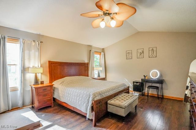 5700 Glena Street, Louisville, OH 44641