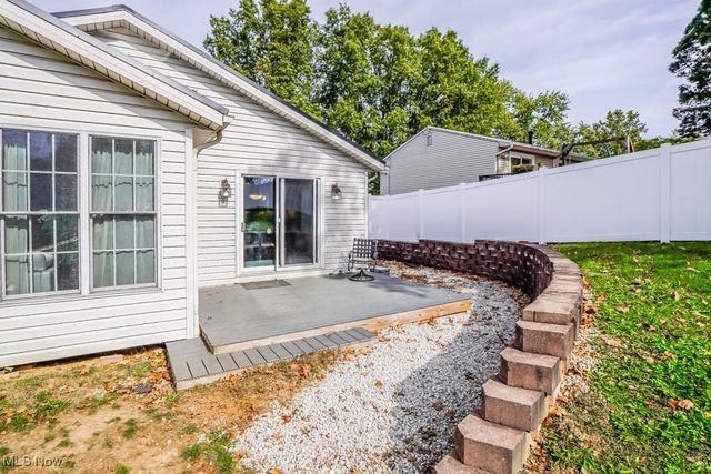 5700 Glena Street, Louisville, OH 44641