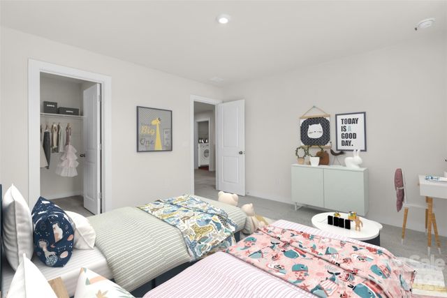 4200 Vista Pine Drive, Charlotte, NC 28215