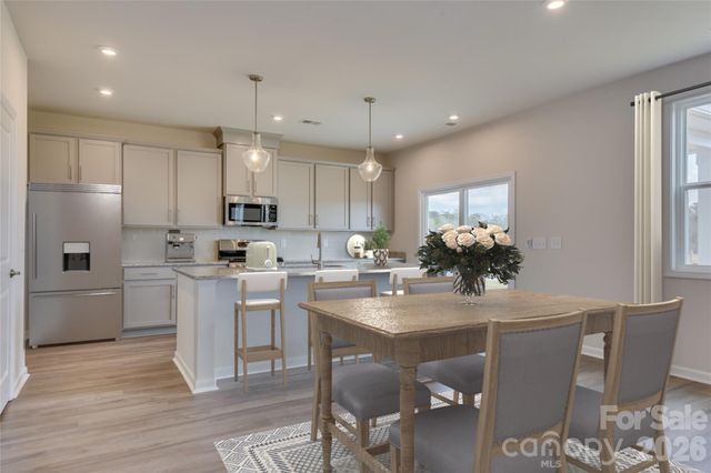 4200 Vista Pine Drive, Charlotte, NC 28215