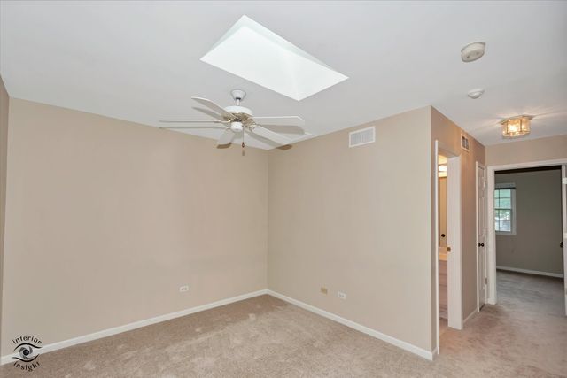 8641 Pearson Drive, Darien, IL 60561