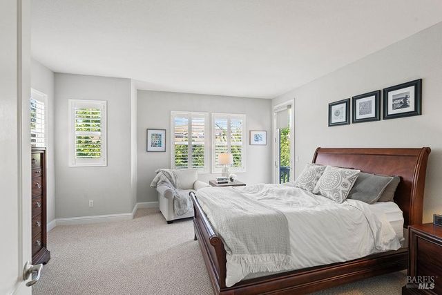8424 Bennington Ct, Vallejo, CA 94591