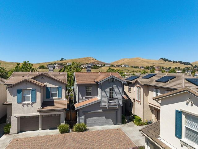 8424 Bennington Ct, Vallejo, CA 94591