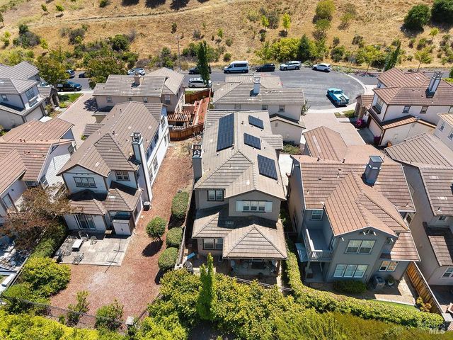 8424 Bennington Ct, Vallejo, CA 94591