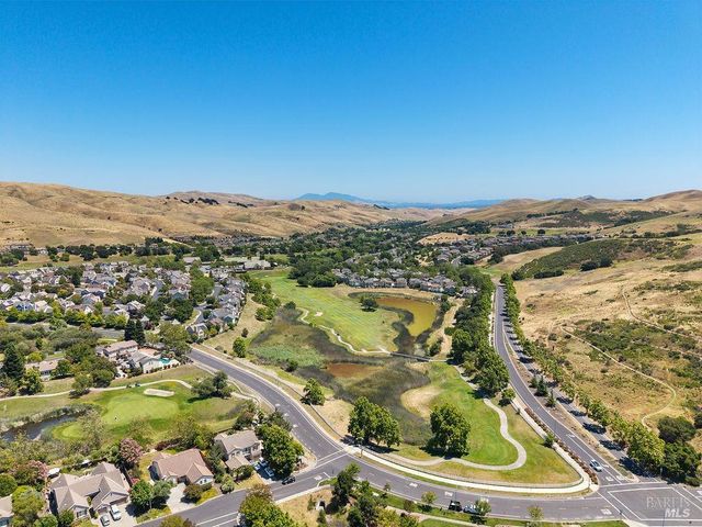 8424 Bennington Ct, Vallejo, CA 94591