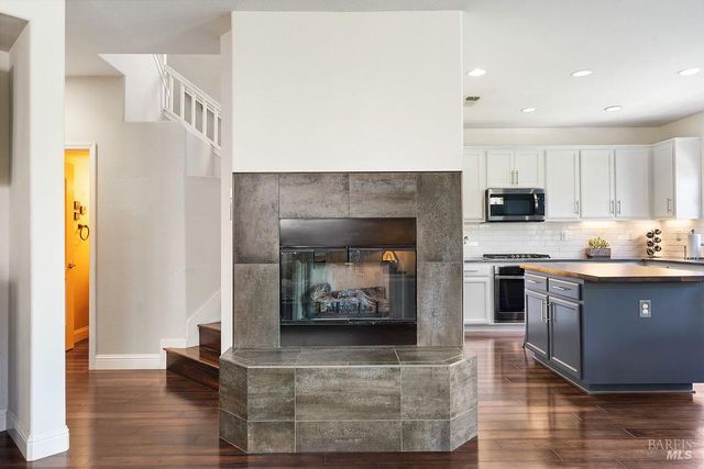 8424 Bennington Ct, Vallejo, CA 94591