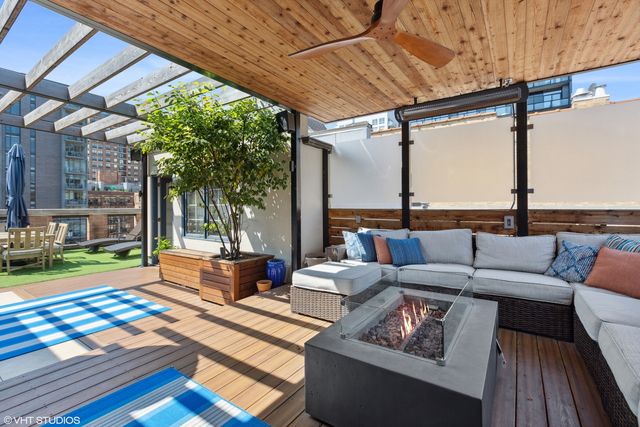 362 W Huron Street B, Chicago, IL 60654