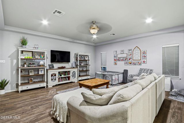 238 McDowell Street, El Paso, TX 79932