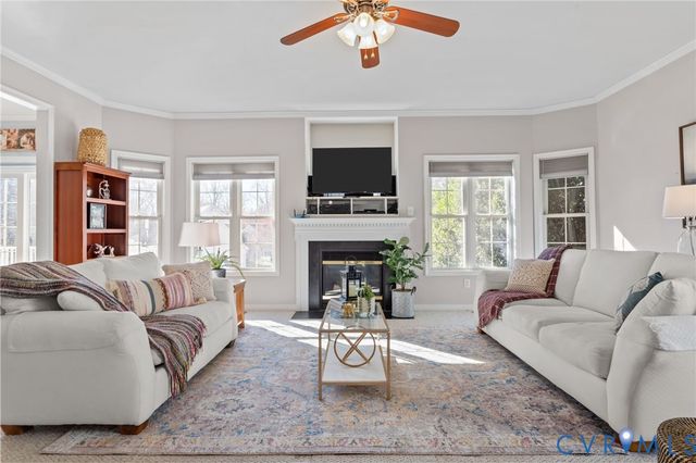 12409 Avon Lake Cir, Midlothian, VA 23114