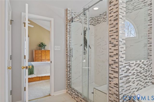 12409 Avon Lake Cir, Midlothian, VA 23114