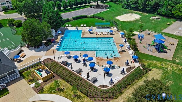 12409 Avon Lake Cir, Midlothian, VA 23114