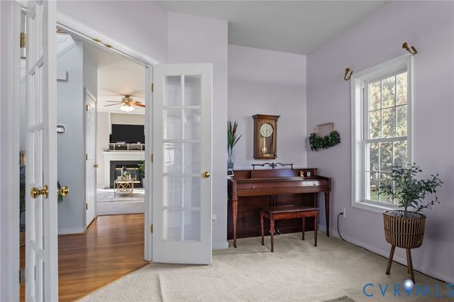 12409 Avon Lake Cir, Midlothian, VA 23114