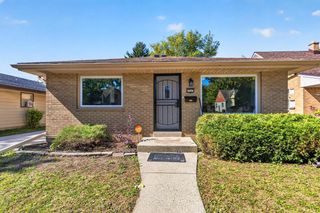 4945 N 57th STREET, Milwaukee, WI 53218