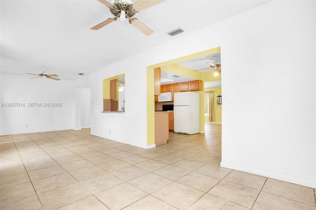 7005 NW 11th Ct, Margate, FL 33063