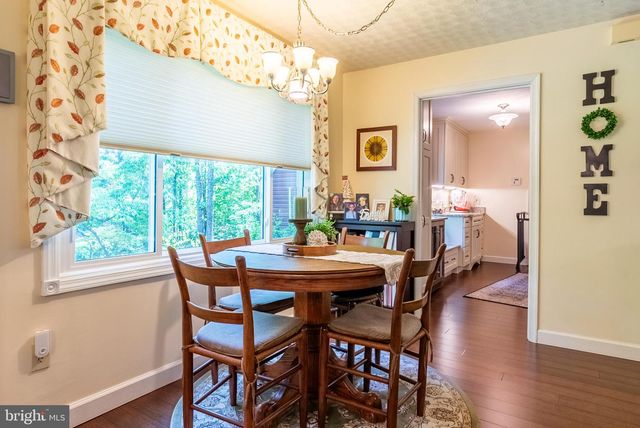 7647 HEDGESVILLE RD, Hedgesville, WV 25427