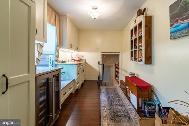 7647 HEDGESVILLE RD, Hedgesville, WV 25427