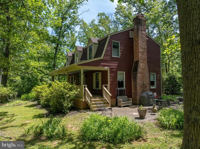 7647 HEDGESVILLE RD, Hedgesville, WV 25427