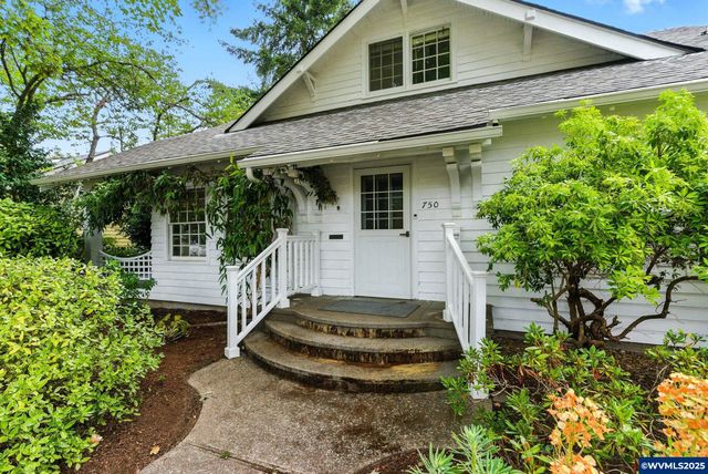 750 High St SE, Salem, OR 97301