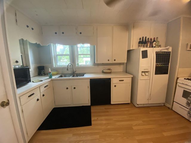 164 E Main Street, Calion, AR 71724