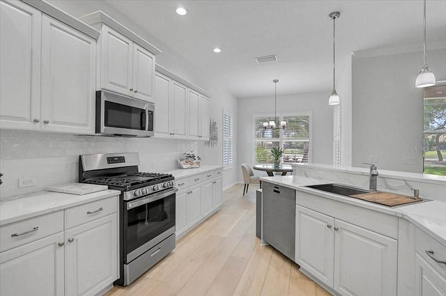 12232 THORNHILL COURT, Bradenton, FL 34202